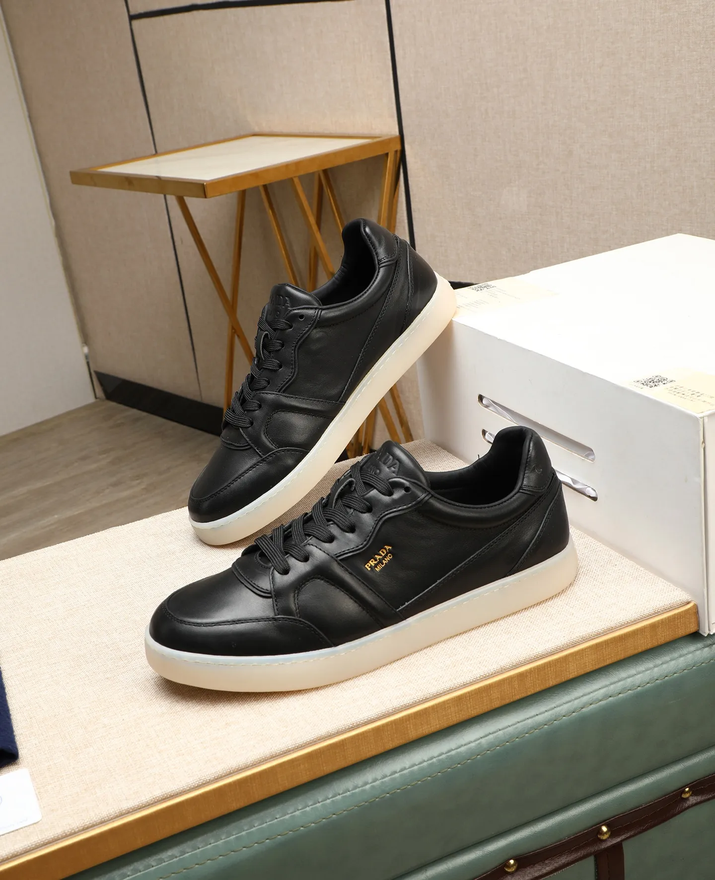 Men's shoes 💰580 🌹🌹[PRADA—Prada] 2025 latest model 🙈original replica! 👟👟👟Available here. The workmanship is top-notch. The upper is made from Italy. 🇮🇹Imported first-layer cowhide. ❗️Breathable genuine leather lining @Suitable for travel. The original version has an enlarged engraved sole, making it suitable for all kinds of travels, showing low-key luxury. Let quality speak for itself. Color: Size: 38-45
